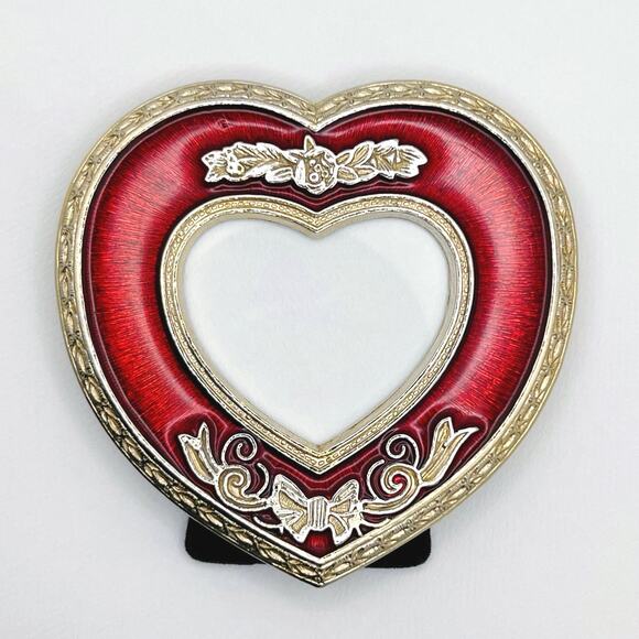 Vintage Heart Shaped Red Enameled Photo Frame w Ornate Gold Tone Accents (EUC) - Picture 10 of 10